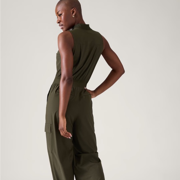 NWOT Athleta Brooklyn Utility Jumpsuit Size 0 Aspen Olive Green - Picture 3 of 12